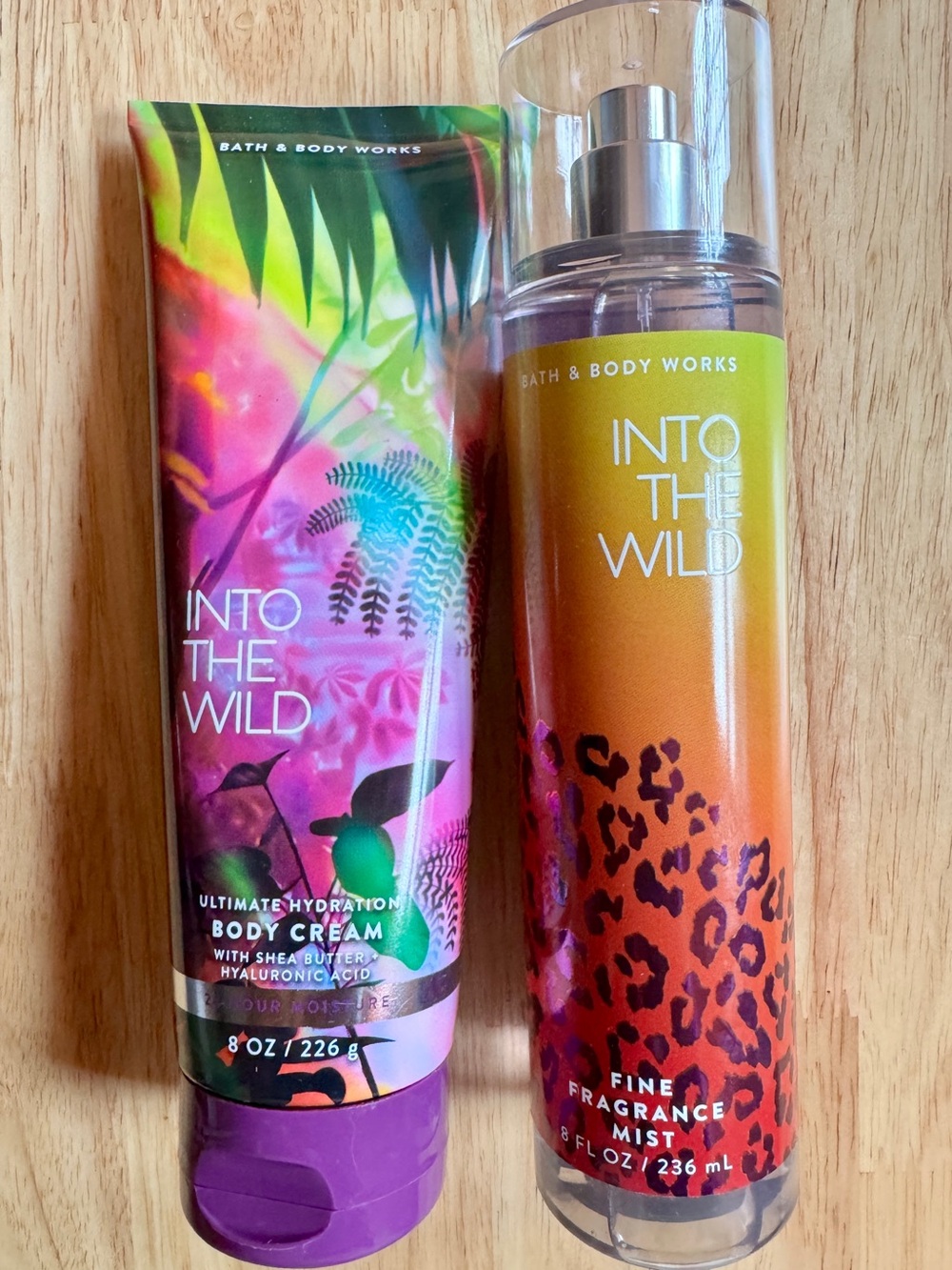 Bath & Body Works Into The Wild Fragrance Mist & Body Cream - Purple/Orange